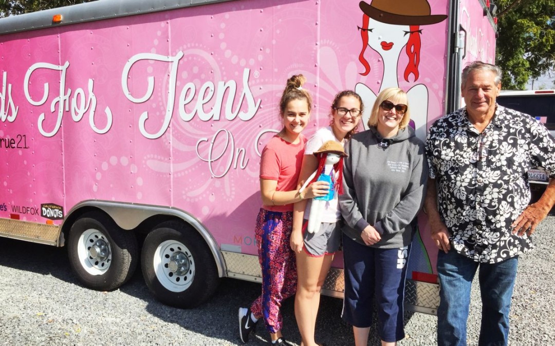 Threads for Teens Hits the Road